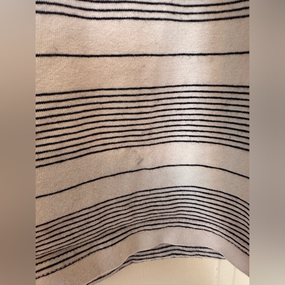 Uniqlo U cotton blend tank - Picture 5 of 6